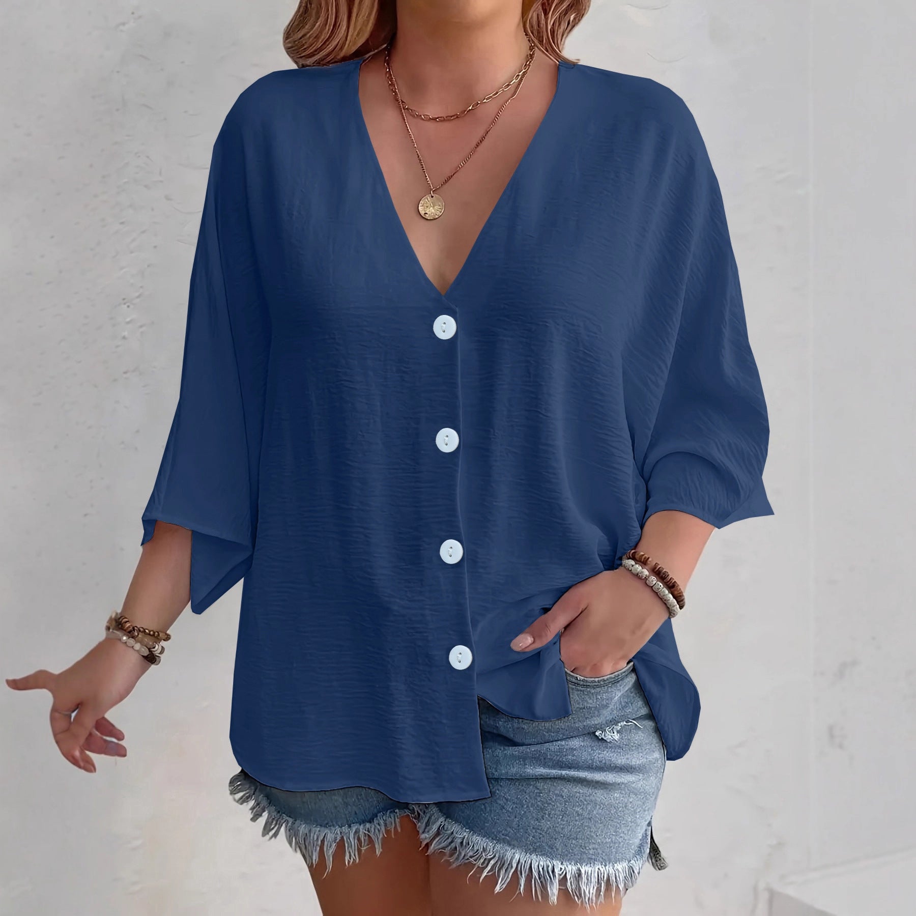 Ladies' Fashion Solid Color Button Cardigan Long Sleeve