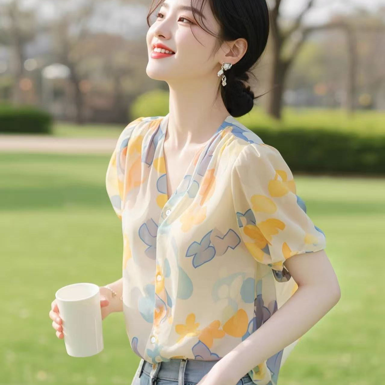 Women's Casual And Versatile Chiffon Short Sleeve Shirt