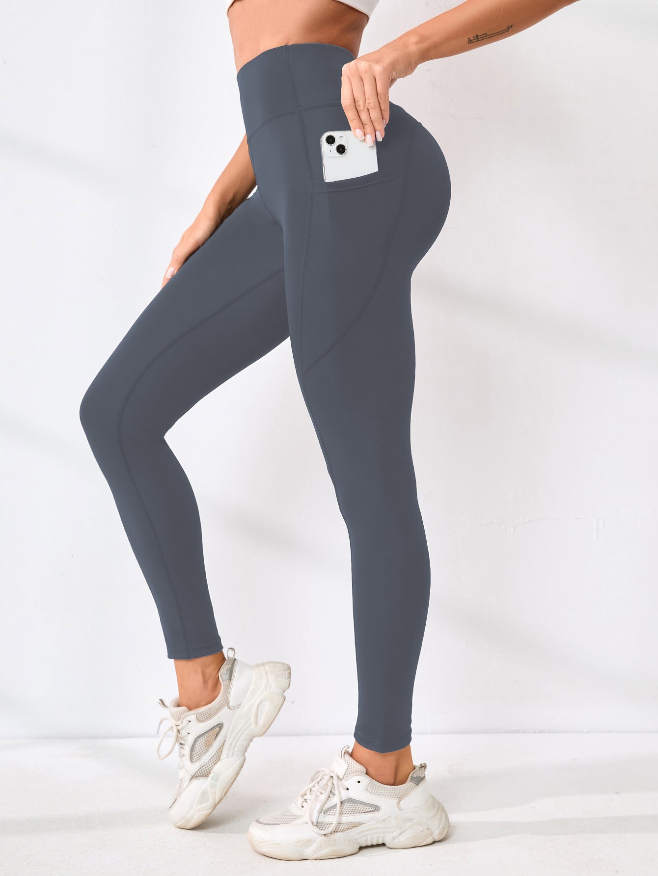 New High-waisted Sexy Slimming Solid-color Leggings For Running And Outdoor Sports