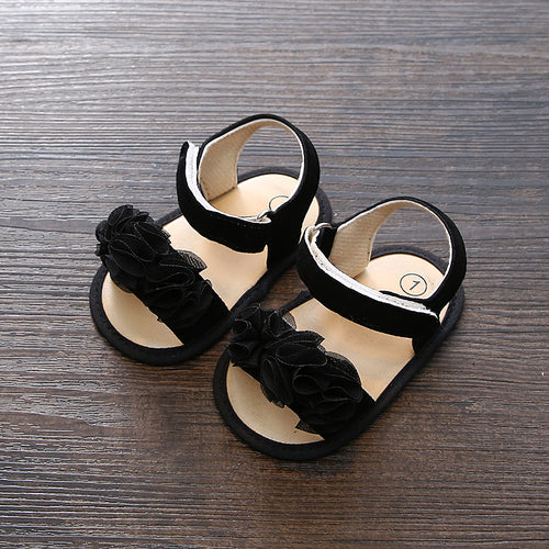 Baby soft bottom shoes