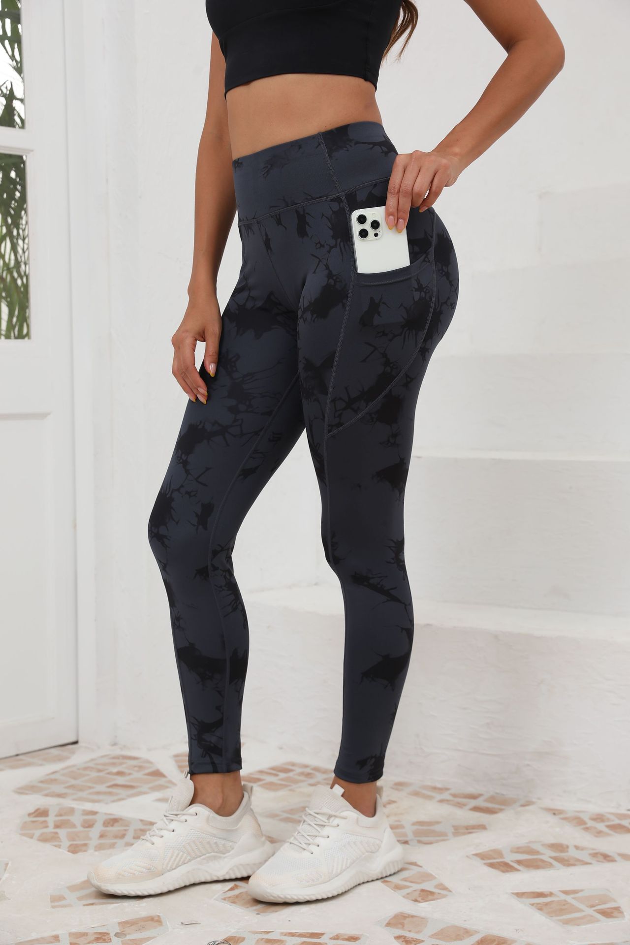 New High-waisted Sexy Slimming Solid-color Leggings For Running And Outdoor Sports