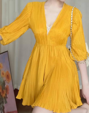 Solid-color V-neck Dress For Spring And Summer