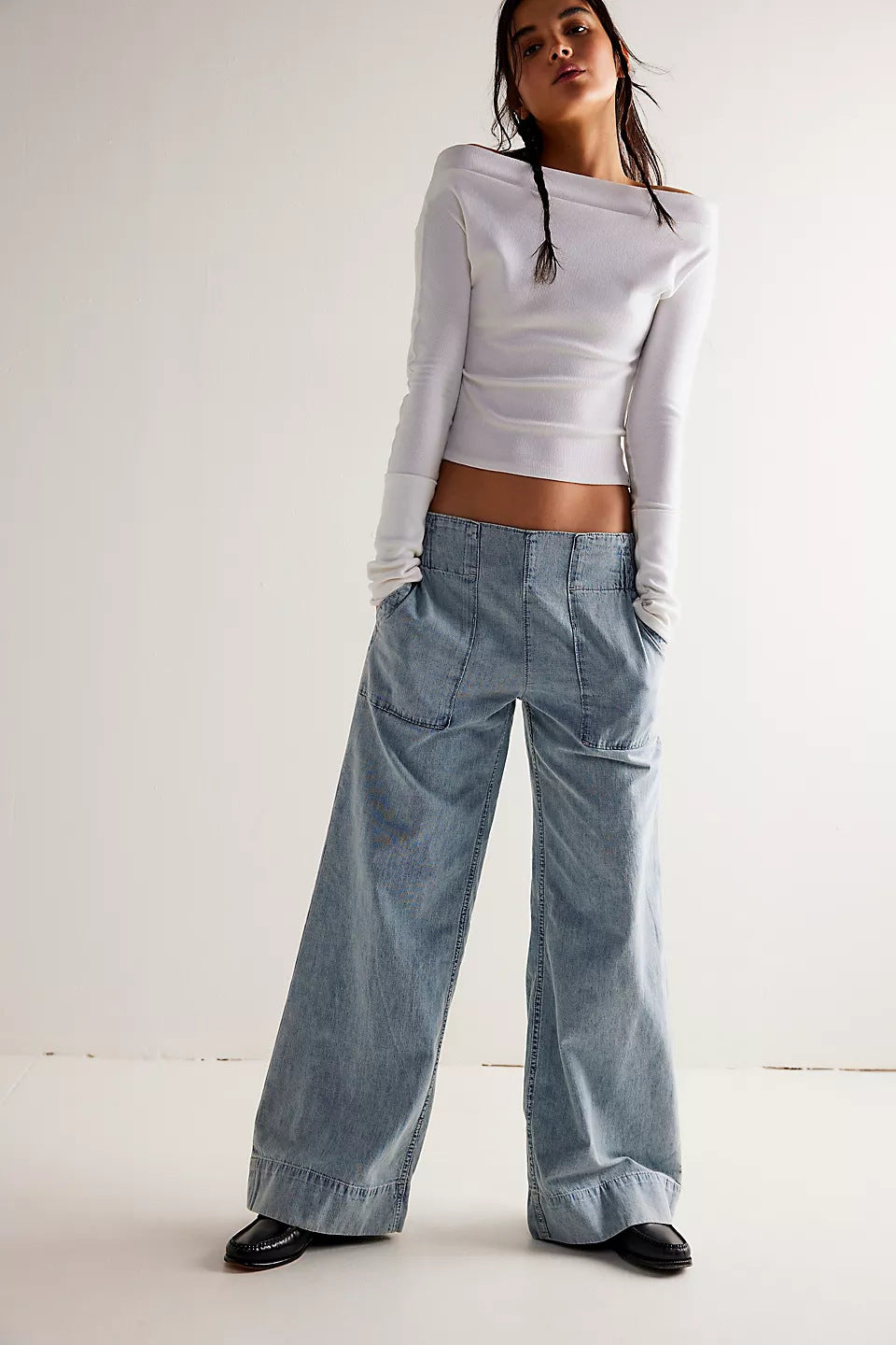Fashionable Low-rise Non-stretch Denim Trousers Loose-fitting And Slimming