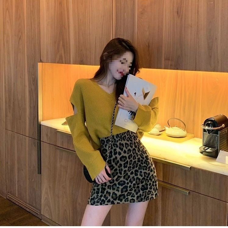 New High-waisted  Skirt That Prevents Wardrobe Malfunctions