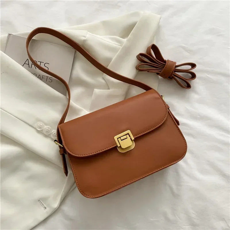 Vintage Envelope Style Shoulder Bag