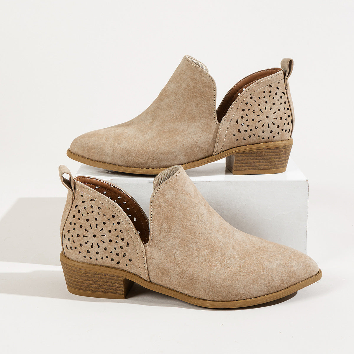 Women Shoes Retro Mesh Ankle Square Heels Boots Female Slip On Mid Heels Casual Botas