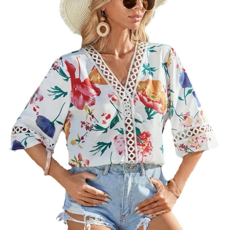 Loose V-neck Elegant Commuting Bell-sleeve Lace Top