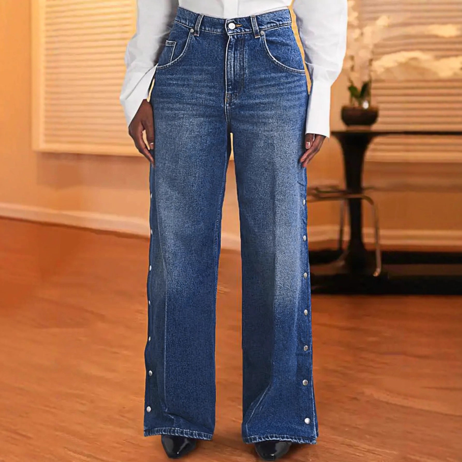 AutumnWinter Niche Design Heart-Shaped Rivet Denim Pants