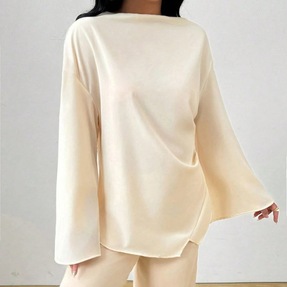 Women's Long Sleeve Irregular Hem Top